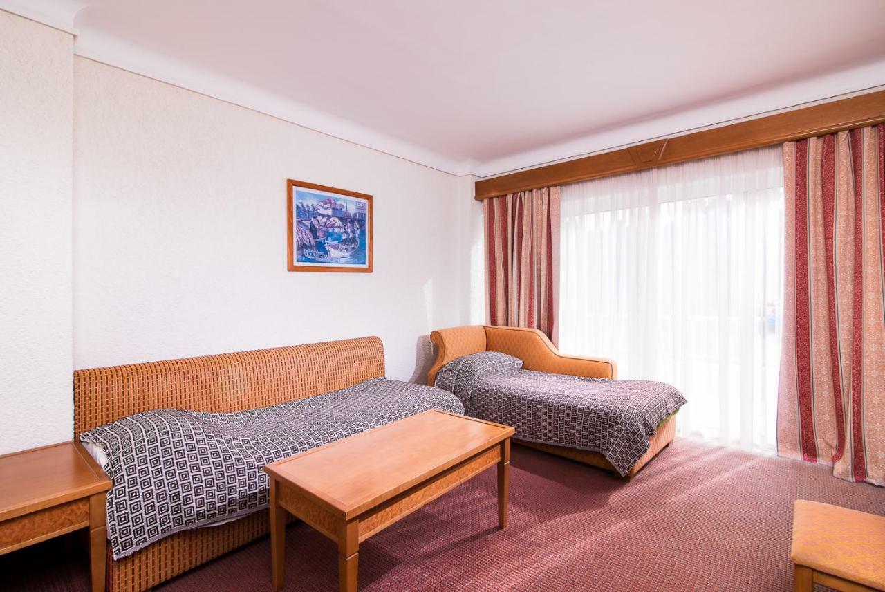 Ghotels Athos Palace Kallithea  エクステリア 写真